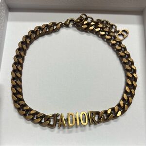 J’adior Gold Chain Chocker